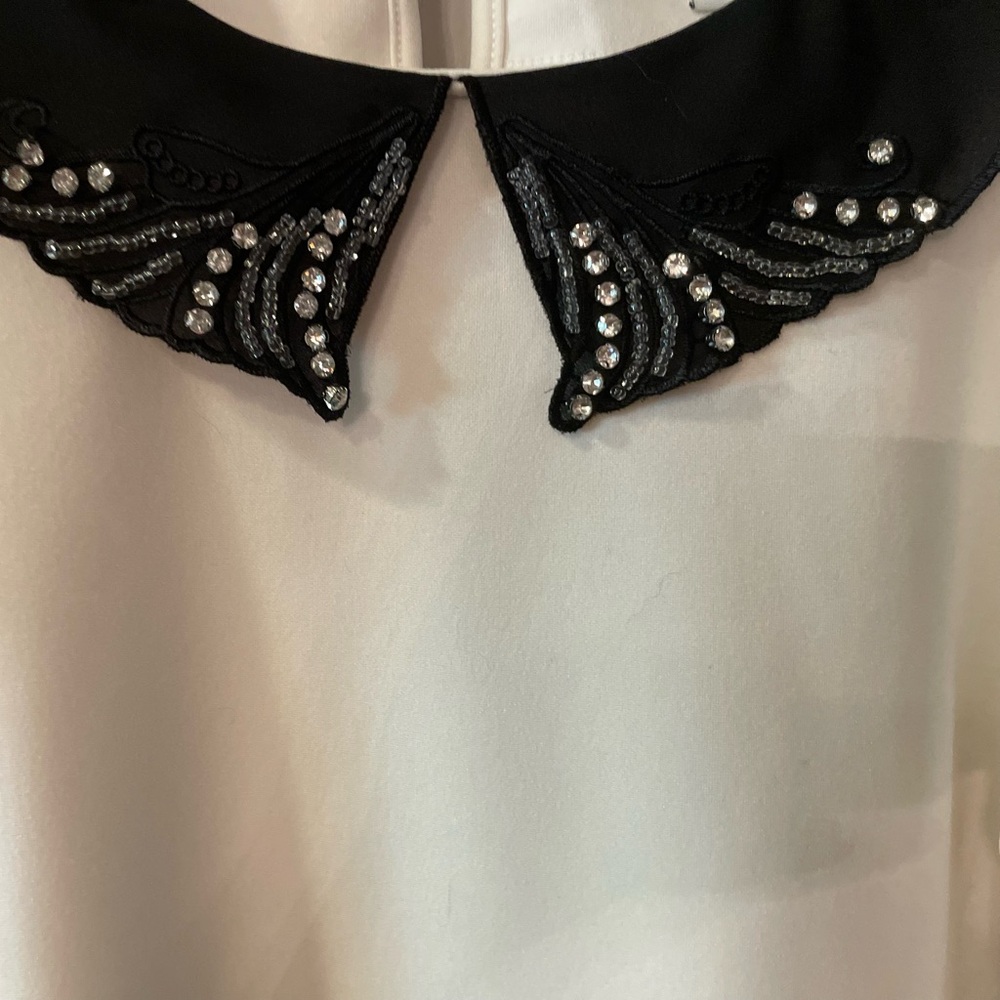 Rhinestone puff sleeve blouse